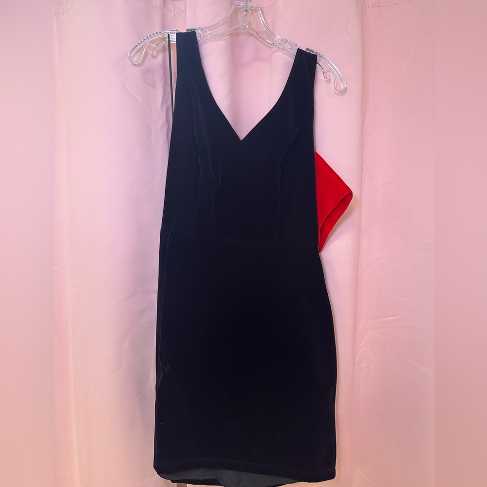 Chic Black and Red Mini Dress